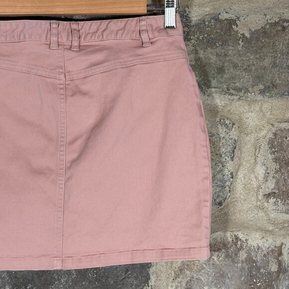 Forever 21 Mini Skirt Woman's Small Pink Stretch Casual Preppy Neutral Festival - Picture 6 of 11